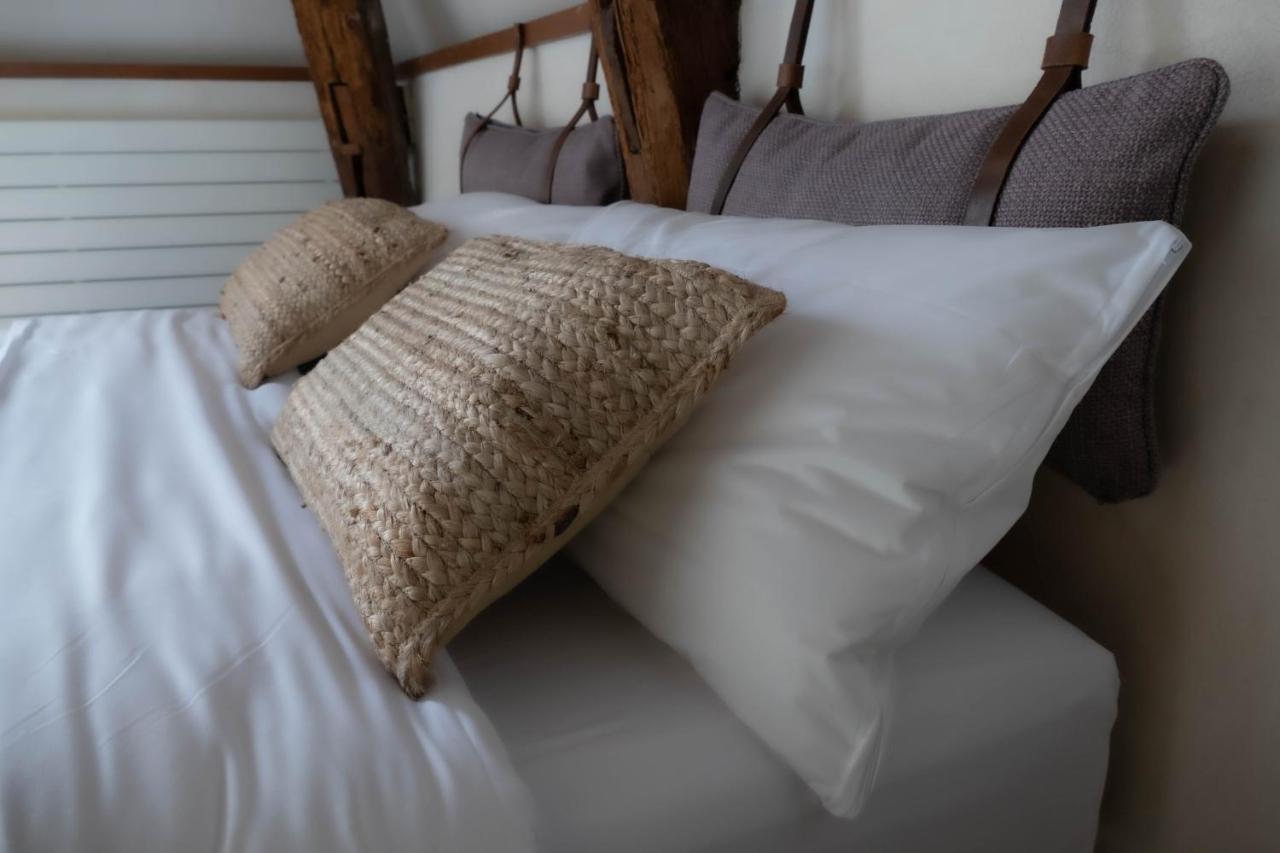 Suite Toussaint - Calme & Authentique Angers Luaran gambar