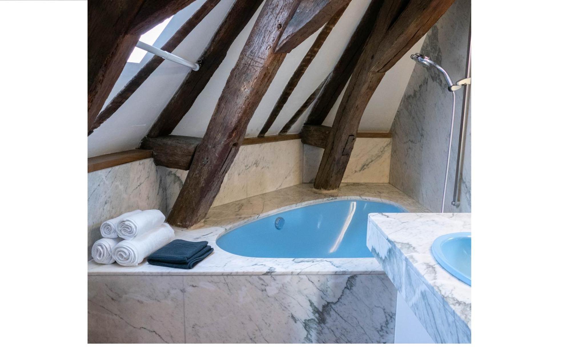 Suite Toussaint - Calme & Authentique Angers Luaran gambar