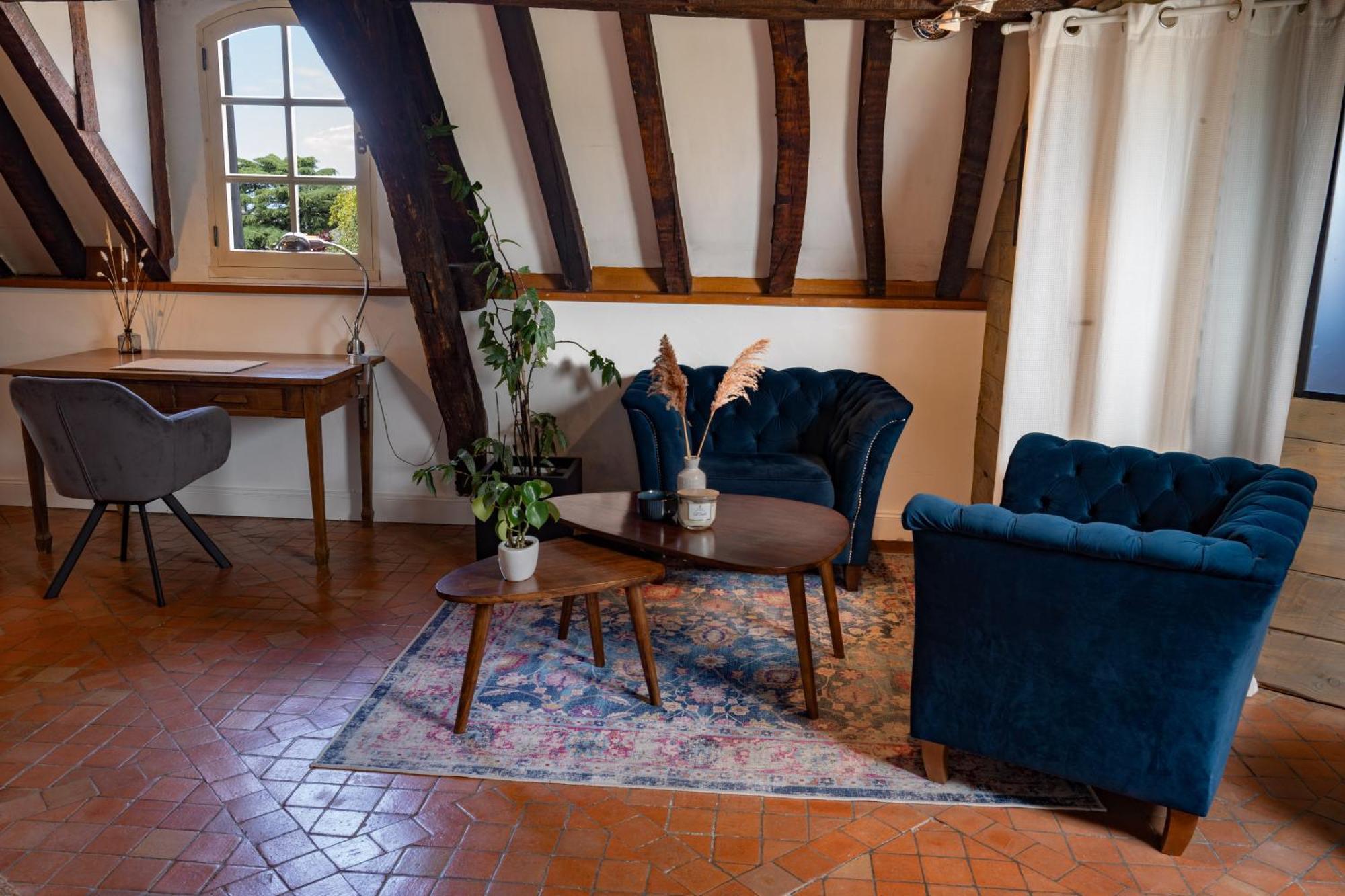 Suite Toussaint - Calme & Authentique Angers Luaran gambar